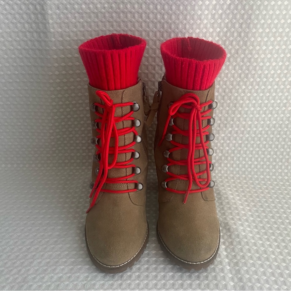 RENVY Hiking Boot Taupe Suede Nordic Style Timberlandish Women Sz 7M #594 - Picture 5 of 14